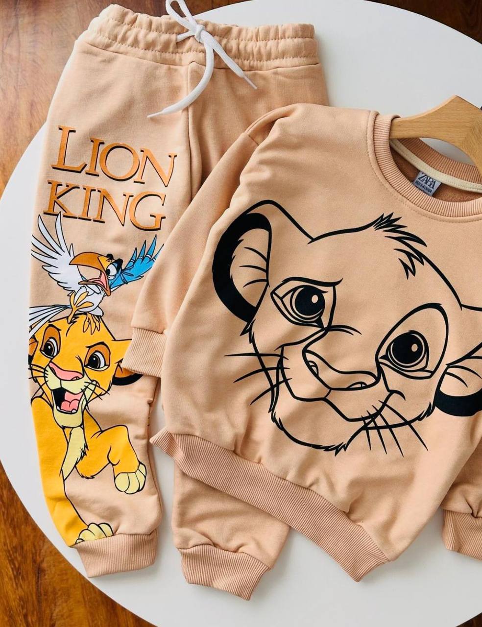 Conjuntos Aventura REY LEÓN